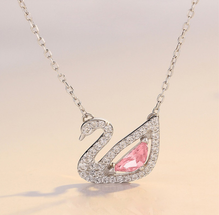 Women Girl 925 Sterling Silver Pink crystal swan pendant chain necklace gift E21