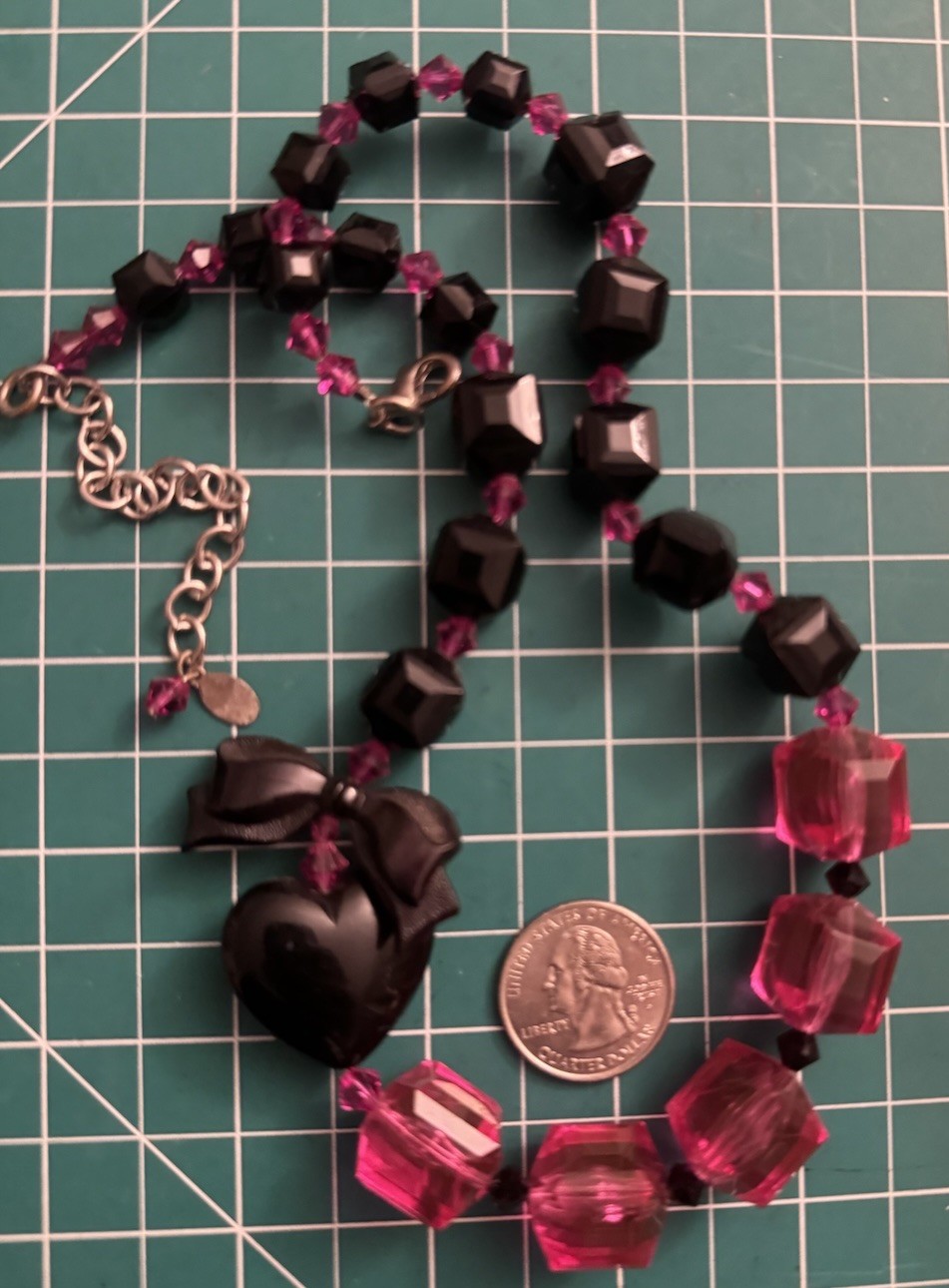 Rare Tarina Tarantino PINK & BLACK Heart Bow #11