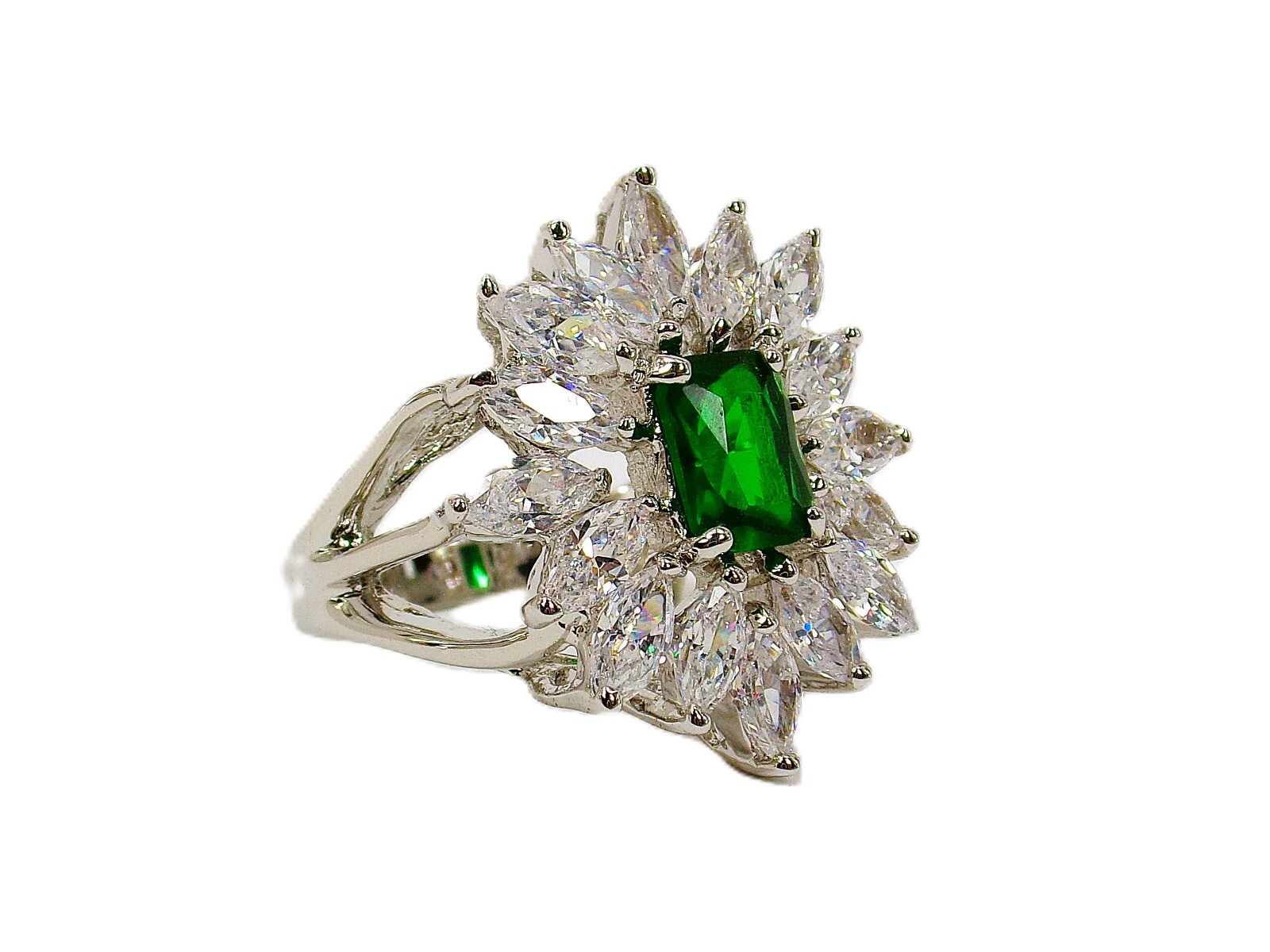 Green rectangle cubic zirconia stone ring, clear marquise stones all around SZ 8