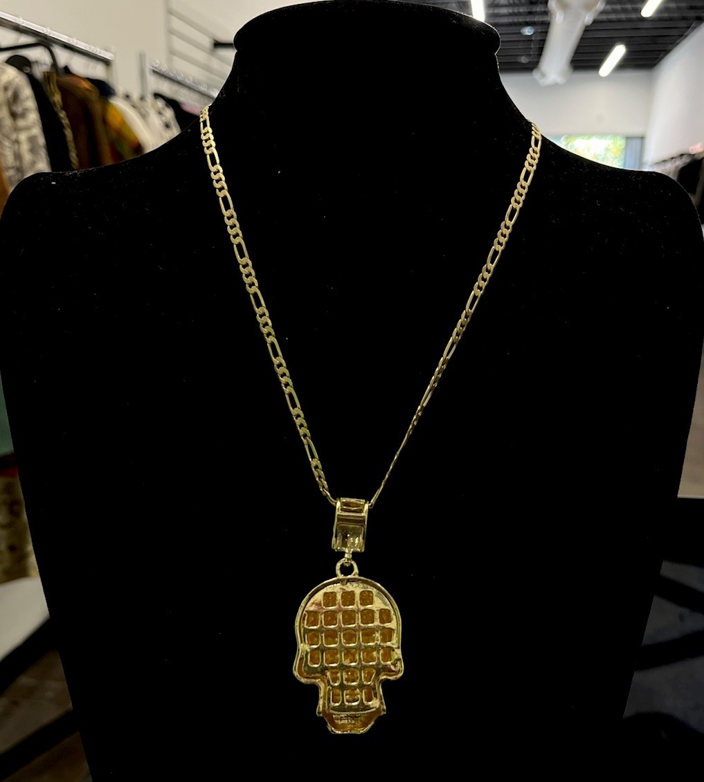 Rare Y2K Gold Skull Pendant With Figaro Chain Necklace