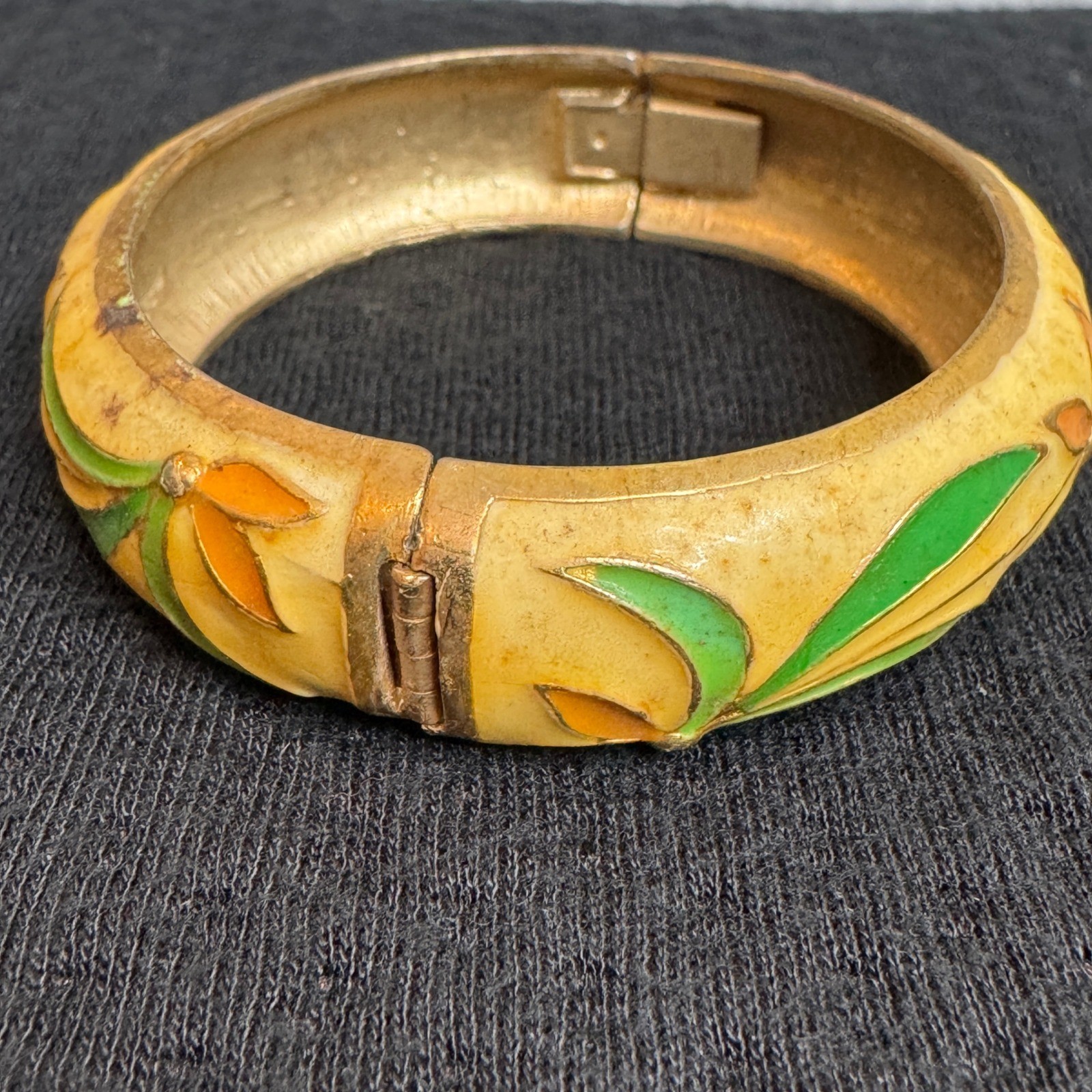 Vintage Cloisonne Bangle Bracelet Hinged Brass Heated Enamel Floral Asian Art