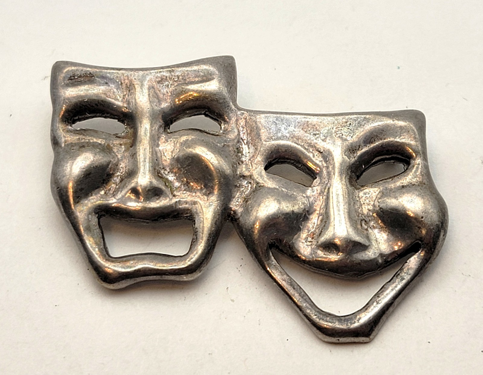 Stamped NCL MEXICO 925 Sterling Silver COMEDY TRAGEDY MASK Shape Brooch 15.7g