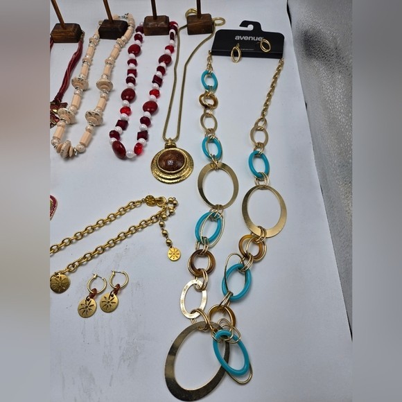 Lot of 13 Jewelry Sets Necklace Earrings Rings Bracelet Silver Gold Demi Parure