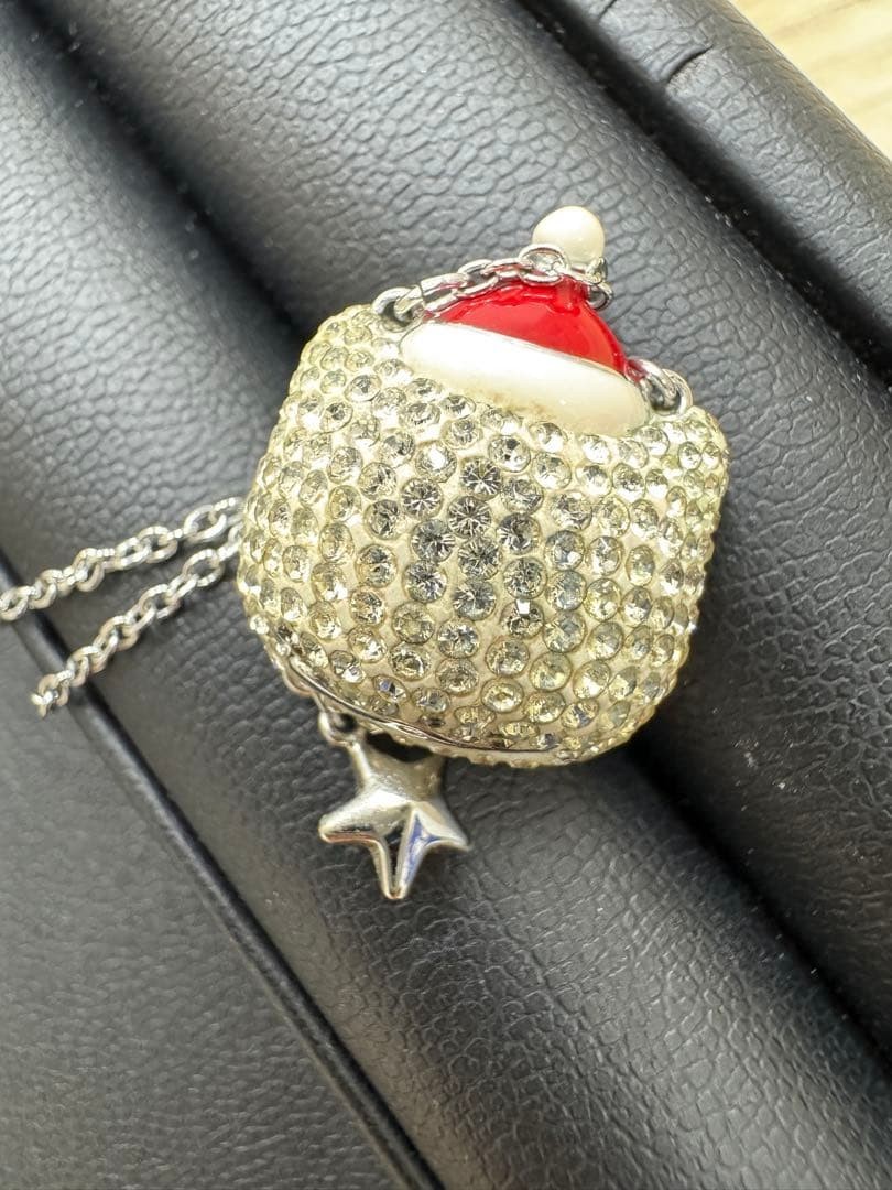 Swarovski × Sanrio Hello Kitty Necklace Pendant 3D Face Santa Christmas 17in O56