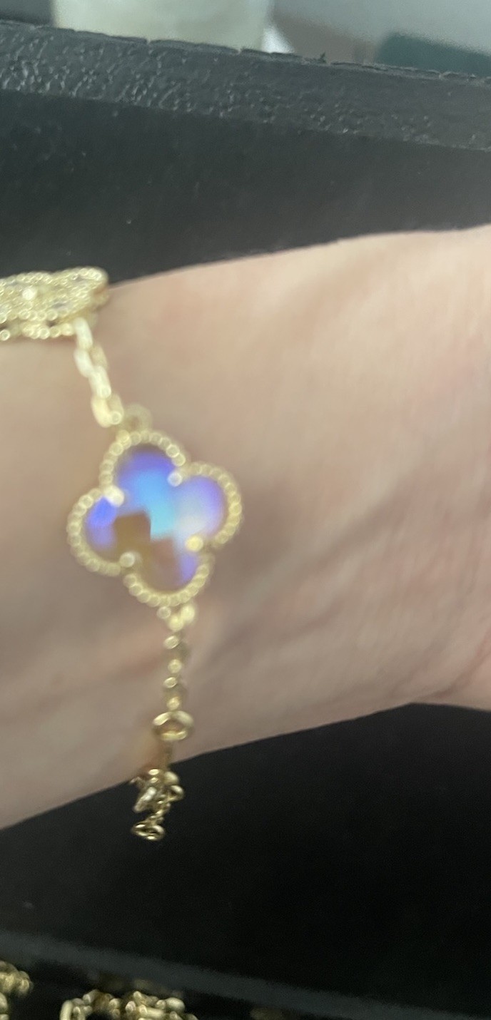 Gold Tone Chain Charm Bracelet Blue Clover Dangle Charm Gold Crystal Color