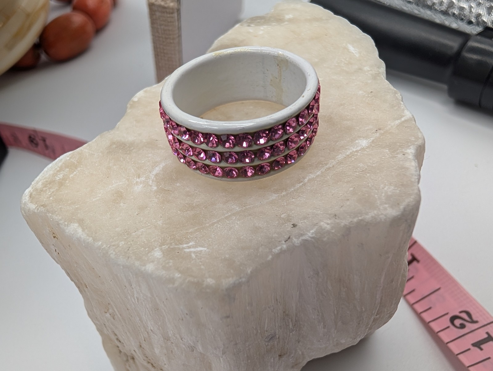 Chunky White Enamel Band Ring with Three Rows of Pink Rhinestones Size 8