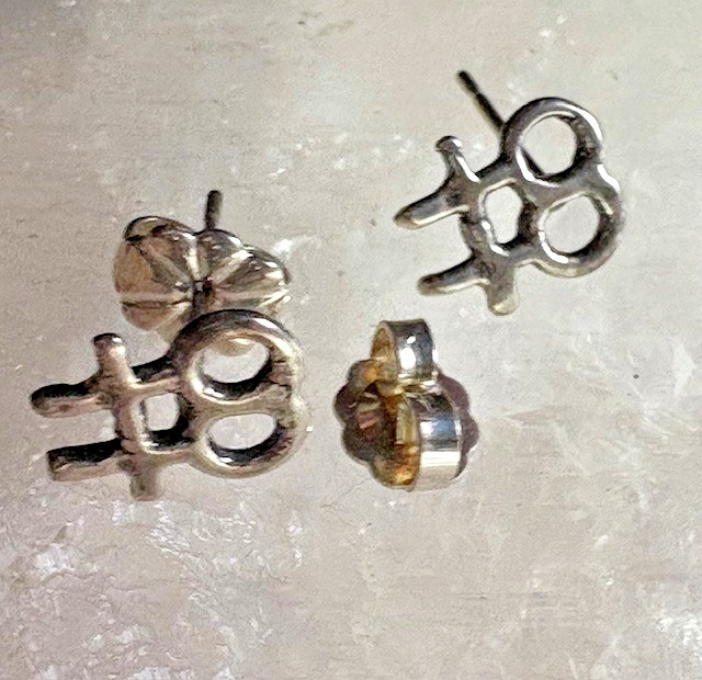 Double Venus symbol 92.5 posts Lesbian LGBTQ Goddess Handmade by JKL 848