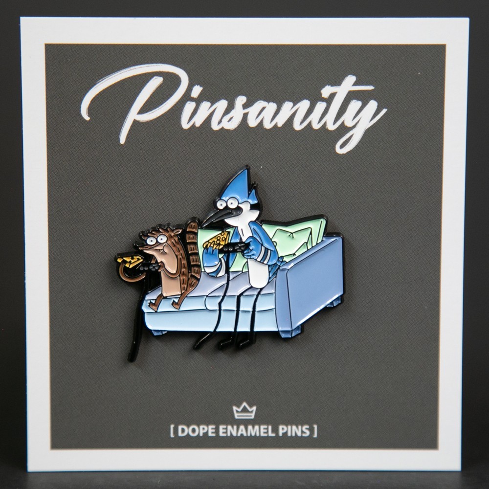 Mordecai and rigby couch enamel pin – fast shipping from usa – brooch – regular