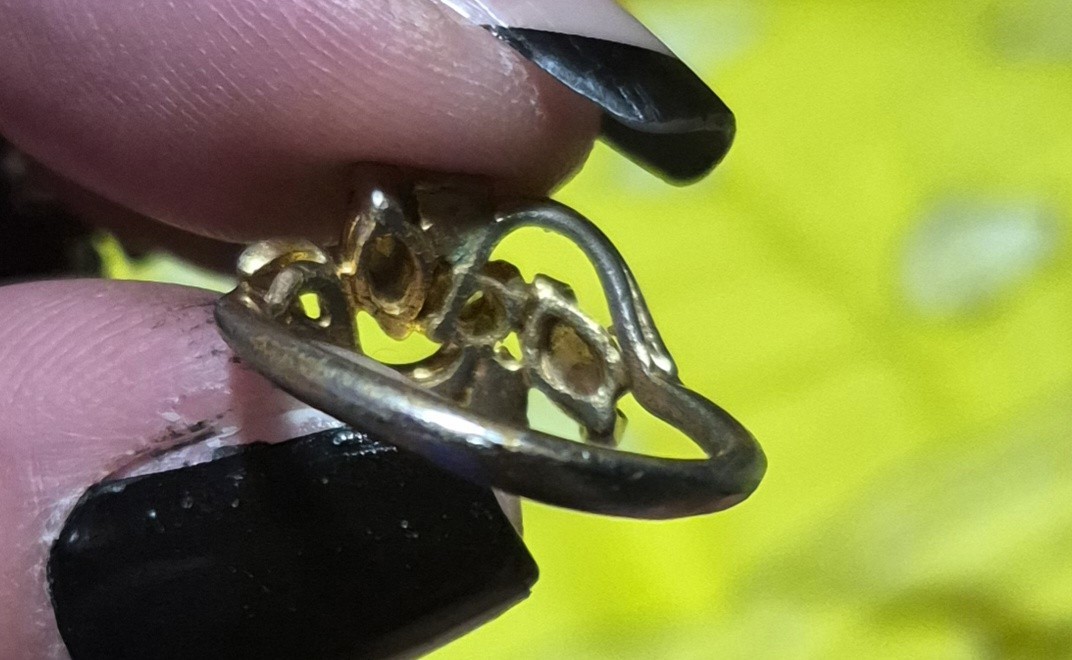 14 Kt Yellow Gold Prong Set Marquise Purple Stone Cocktail Ring With 3 Diamonds