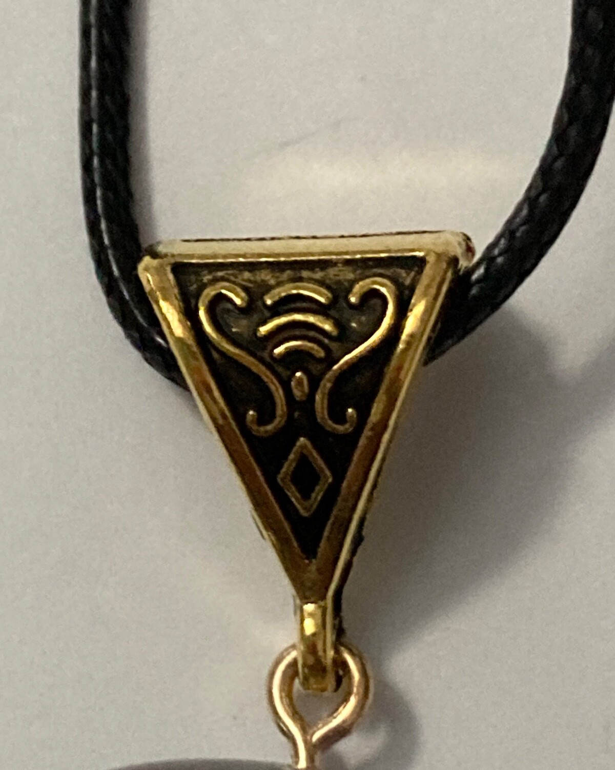7 Charka Natural Stone/Copper Coil in Resin Amulet Brass Bail 16” Rope Chain