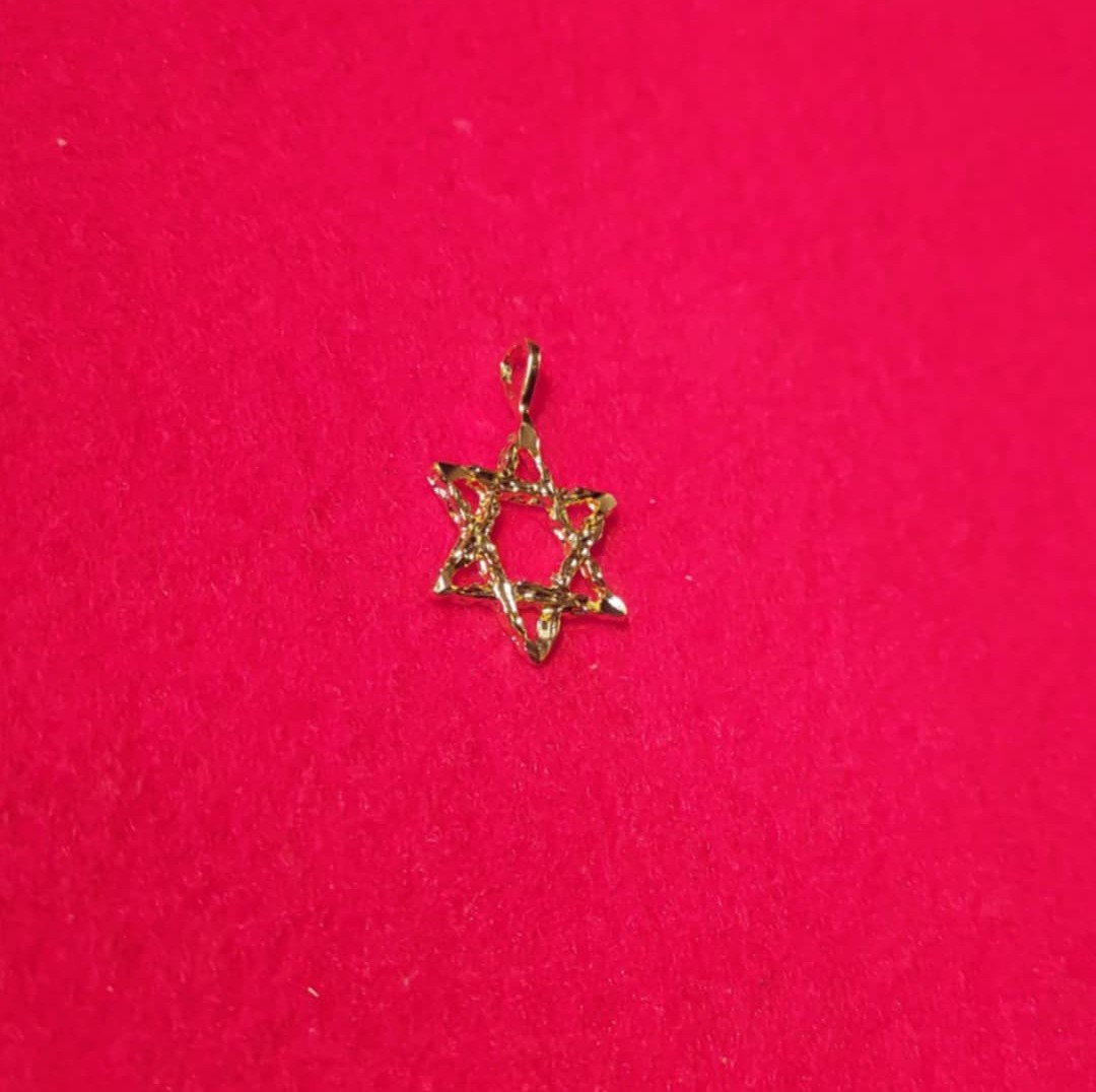 14KT GOLD PLATED RELIGIOUS JEWISH STAR OF DAVID DIAMOND CUT CHARM – 2030