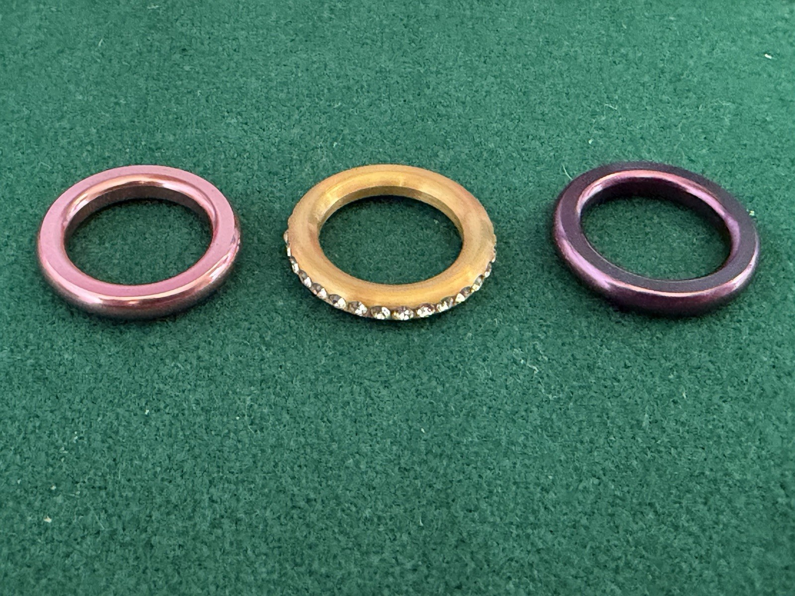 Swatch Bijoux Deluxe Trio Merry Red Ring Size US 5 (purple, gold, pink)