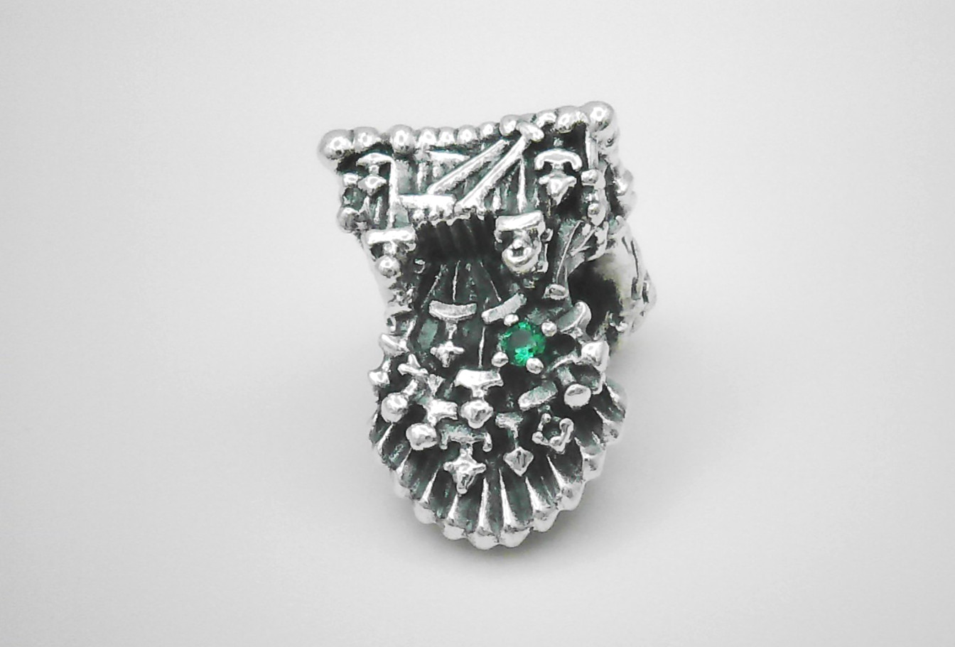 NEW! Authentic Pandora Game of Thrones Iron Throne Charm Green Crystal 792965C01