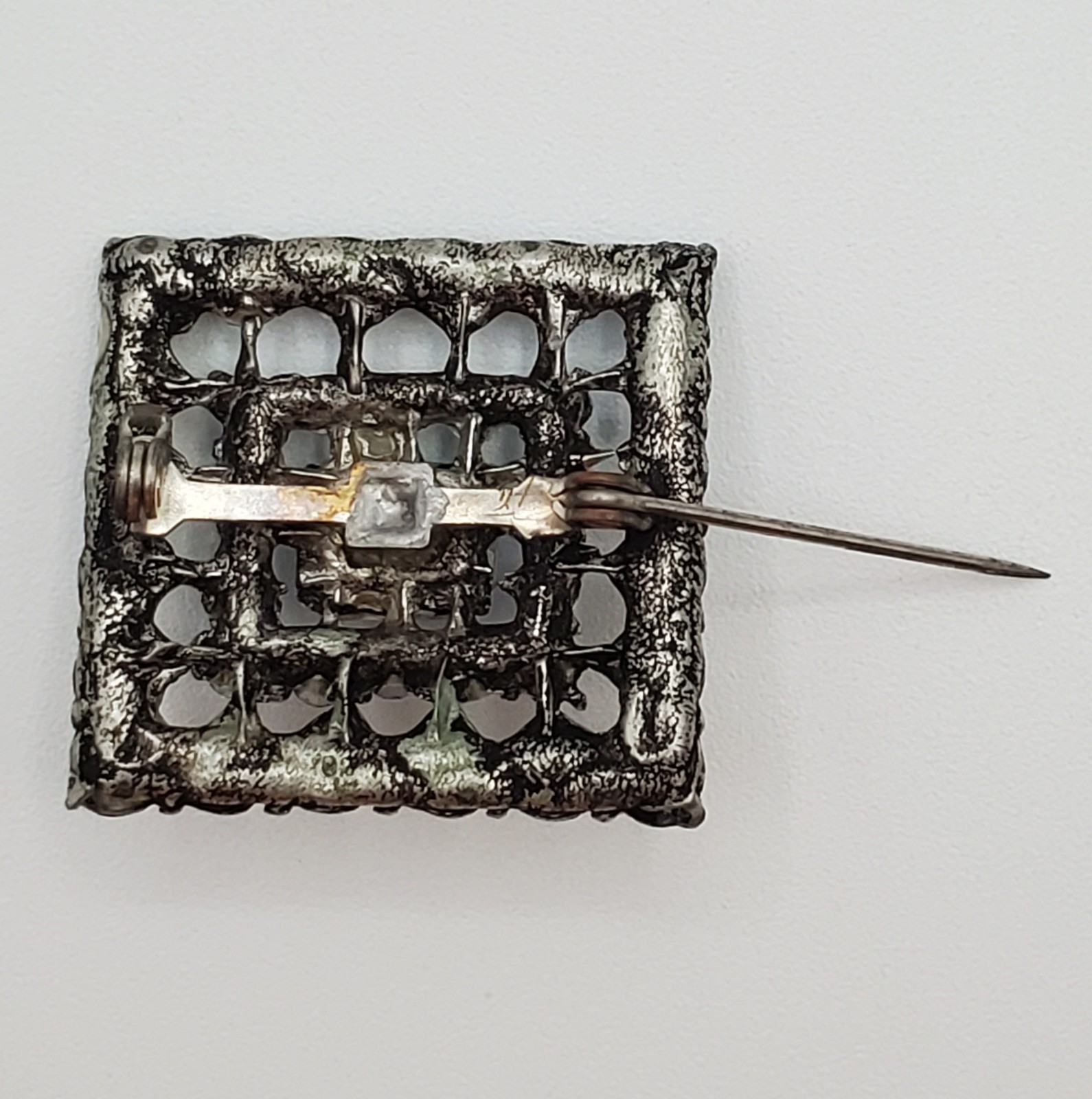 VTG Aurora Borealis Crystal Brooch 1in Square Silver Tone Blue Layered AB Pin