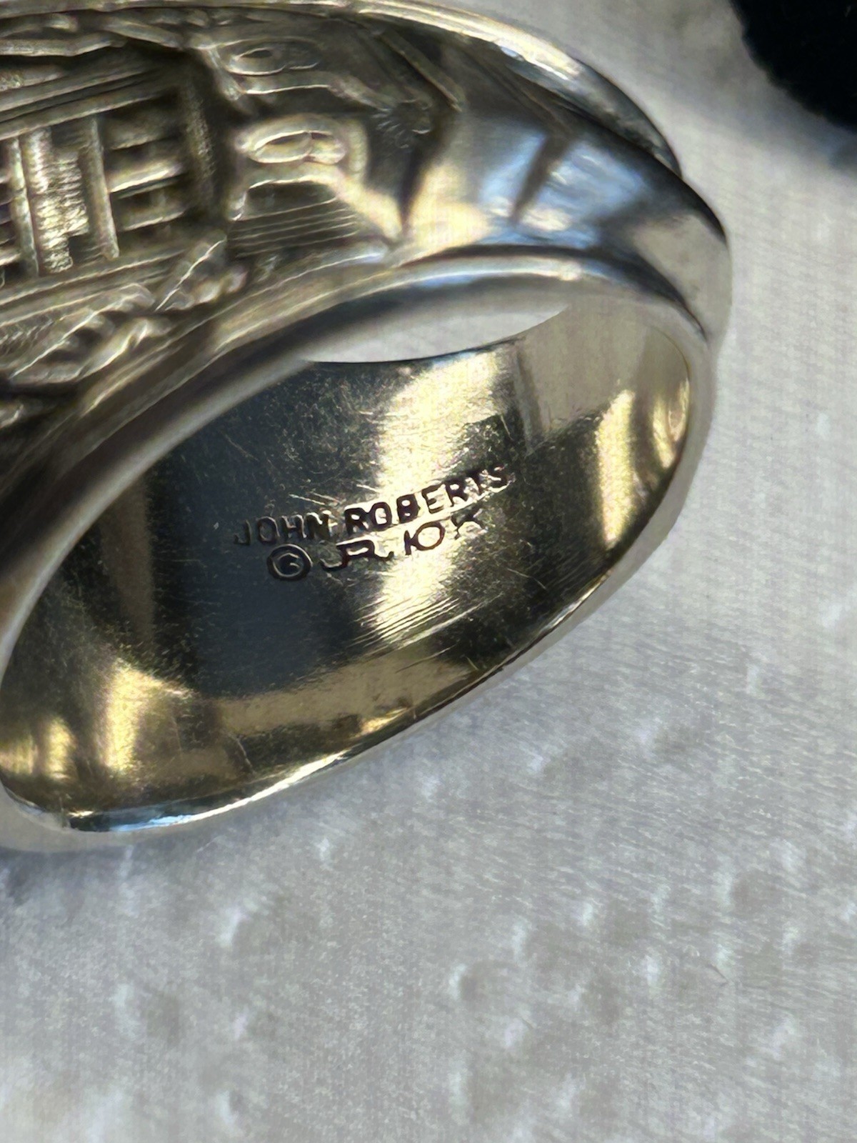 10k White Gold 1975 General Motors Institute Class Ring 22.4 Grams Size 9.5