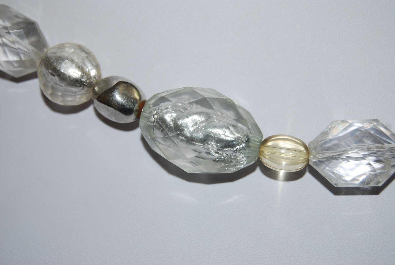 Wonderful NY Bold Couture Acrylic Silver & Clear Bead Statement Strand Necklace