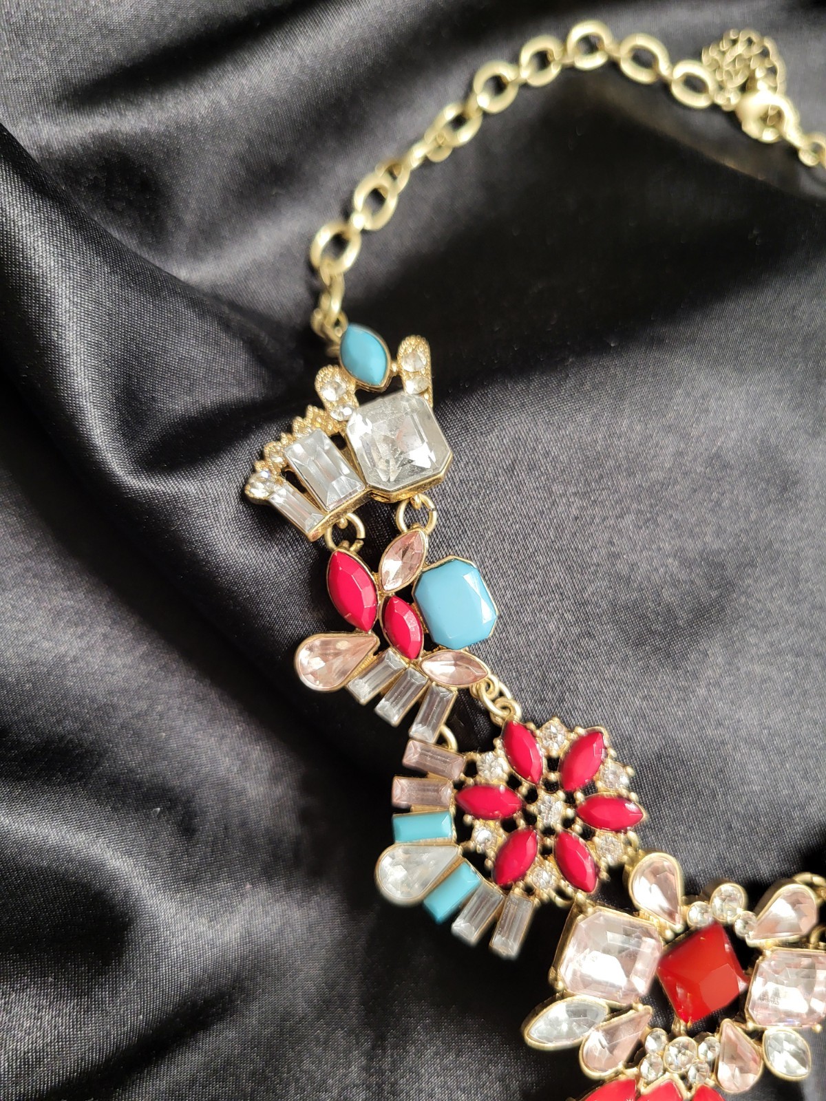 Vibrant Floral Bib Statement Necklace Gold Tone, Red & Turquoise colored stones