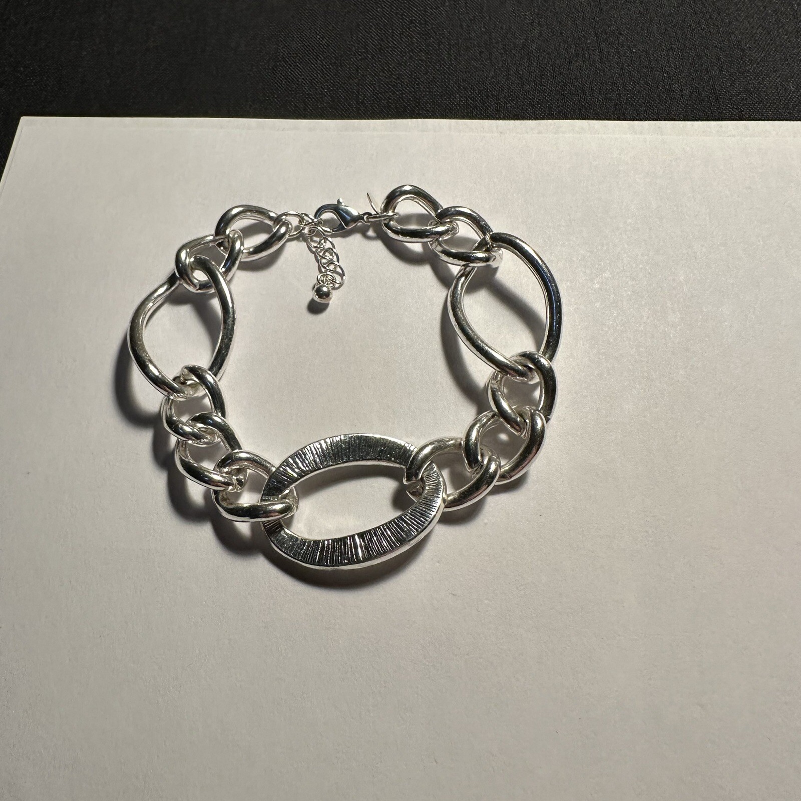 Women’s Signed SAQ Silver Tone Rhinestone Bracelet 7 5/8 To 8 1/2 Inch