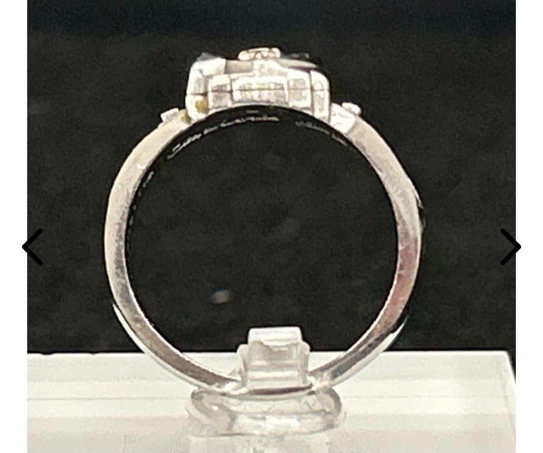 Vintage Jostens White Lustrium Signet Ring – Mother of Pearl Shell Inlay