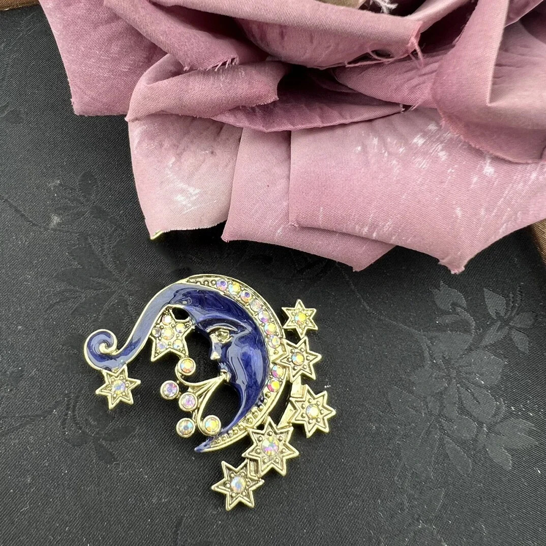 Vintage Dreamy Cute Blue Enamel Star Moon Brooch Luxury Jewelry Unisex Badges