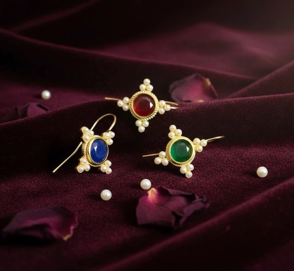 Museum Earrings Blue Pearl Red Green Mix Match Gold Flower Court VTG Floral VTG