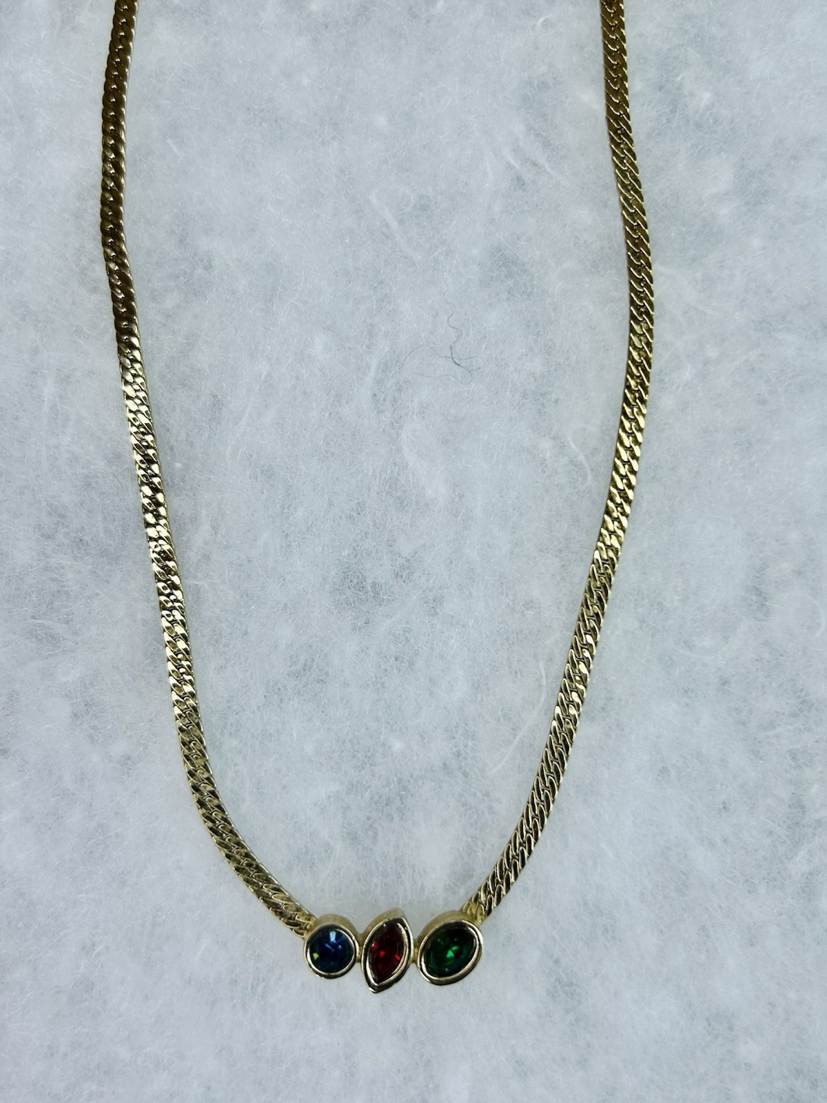 Vintage SC Gold Tone Three-Stone Necklace (c. 1980s–1990s)