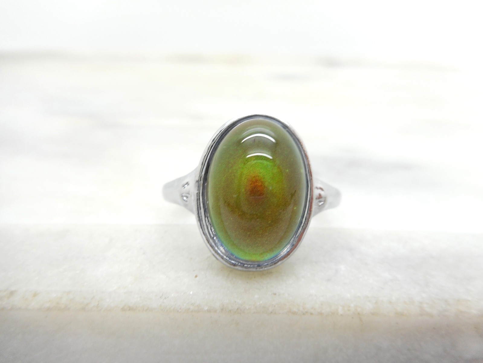 New Oval Mood Ring Silver Plated Size 10 Women’s Teen Favored