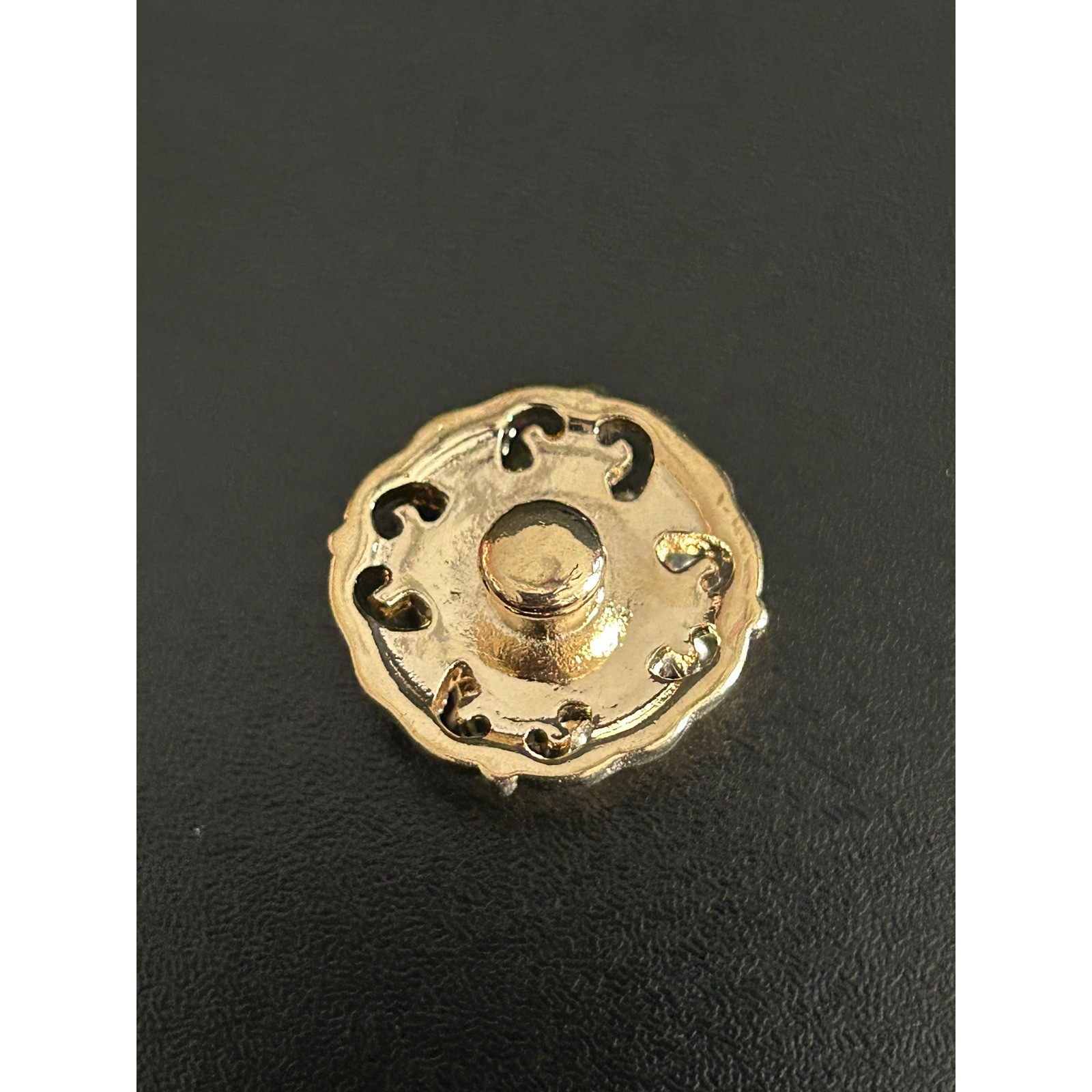 Snap Button Gold Good Crystal Filigree Magnolia And Vine standard Snap Jewelry