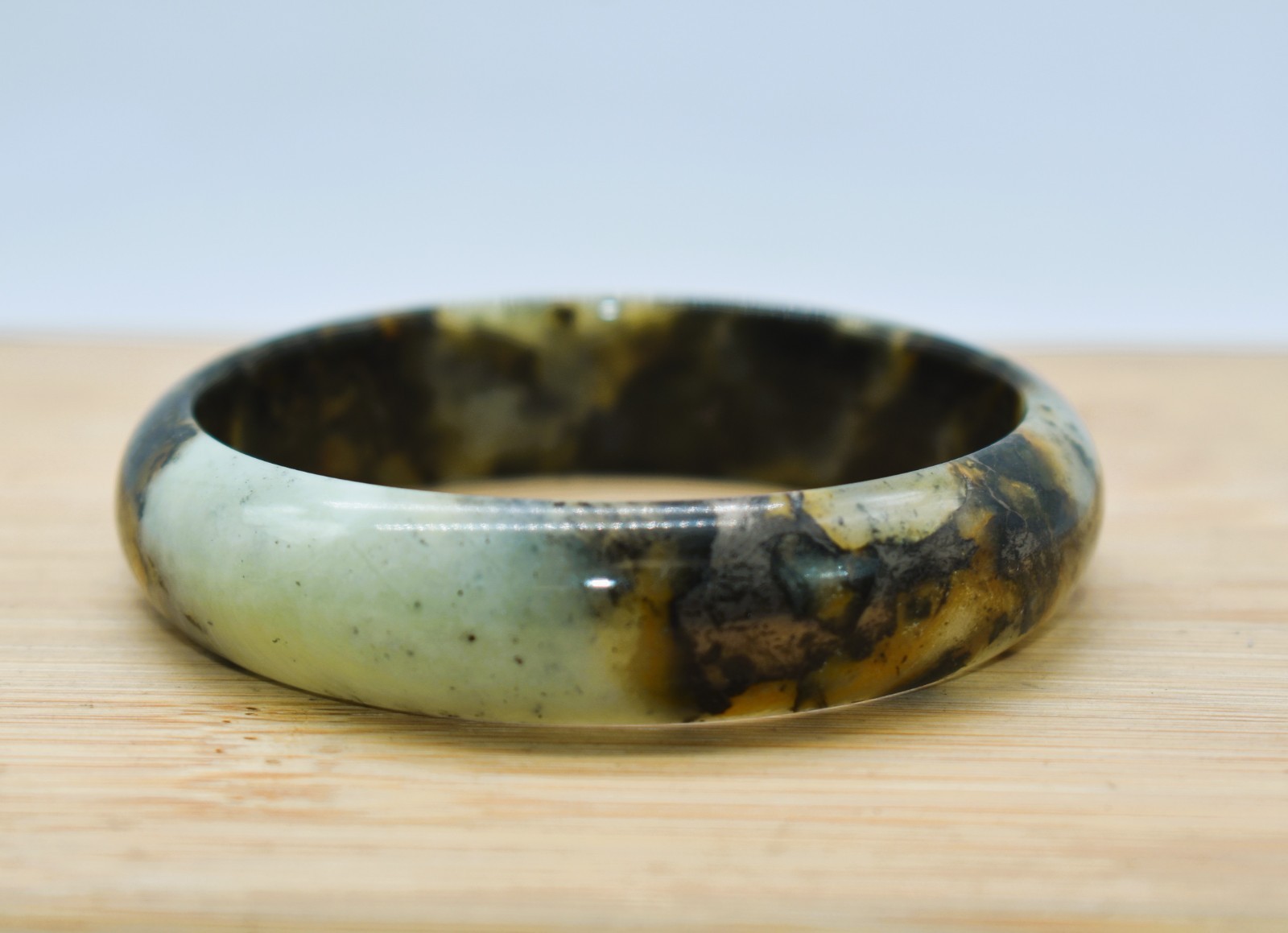 Green Jadeite 15 mm Solid Bangle Bracelet 7 inch