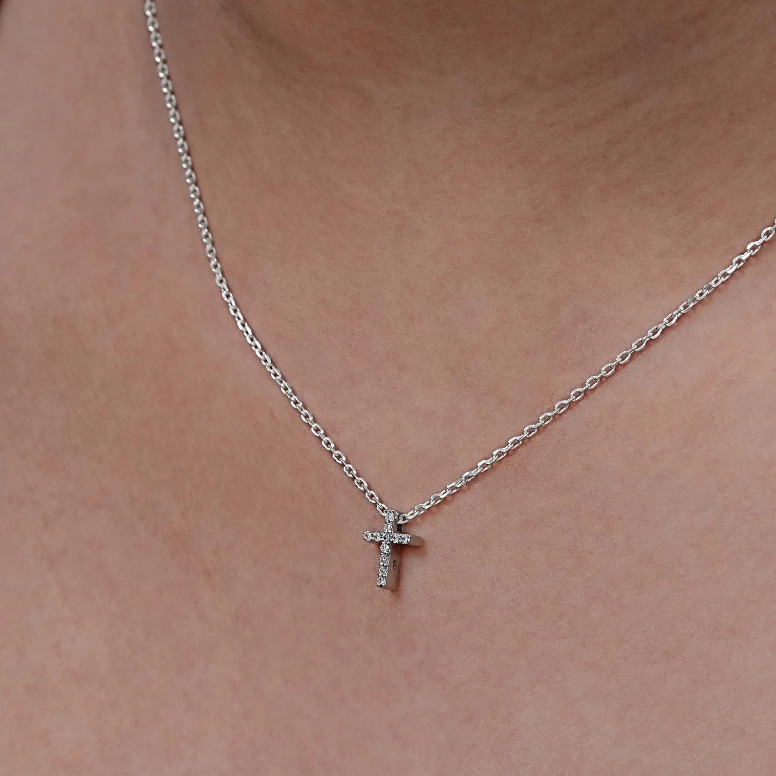 1.00 Ct Round EF VS Lab Grown Diamond Cross Shape Necklace in 14K White Gold