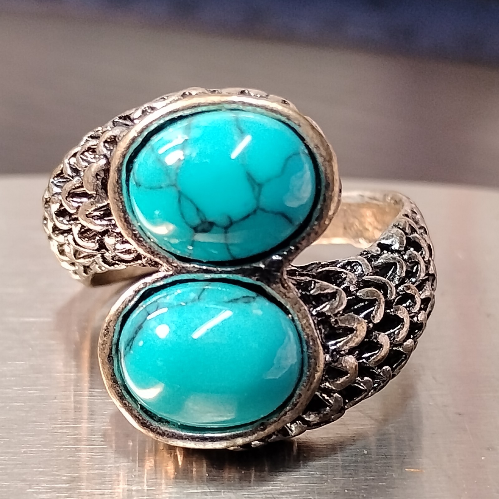 RING Size 9.5 Faux Turquoise w/ Silver Tone Metal Good Quality Fashion Jewelry