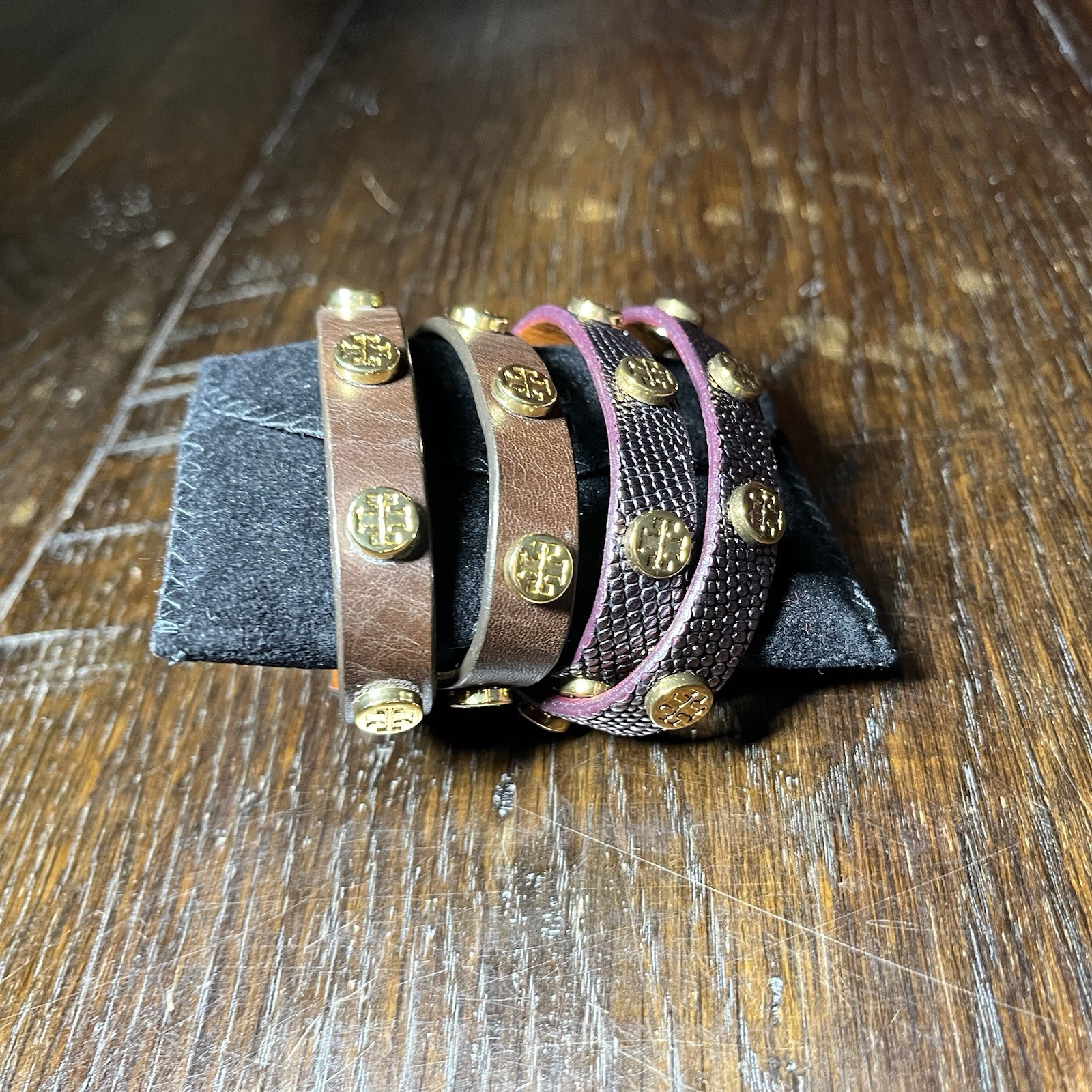 Tory Burch Bracelet Set of 2 Leather Double Wrap Logo Stud Adjustable USA Made