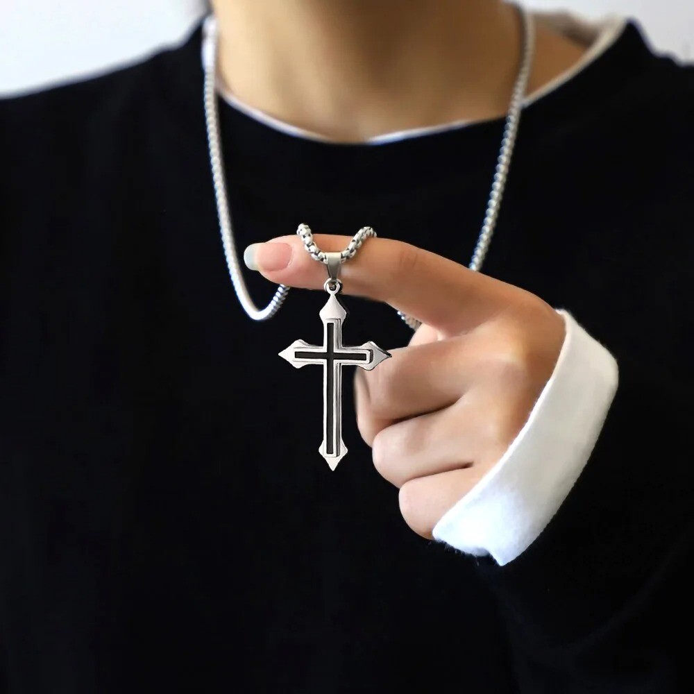 Men’s and Women’s Stainless Steel Necklaces Cross Pendant Necklaces Whit Chain