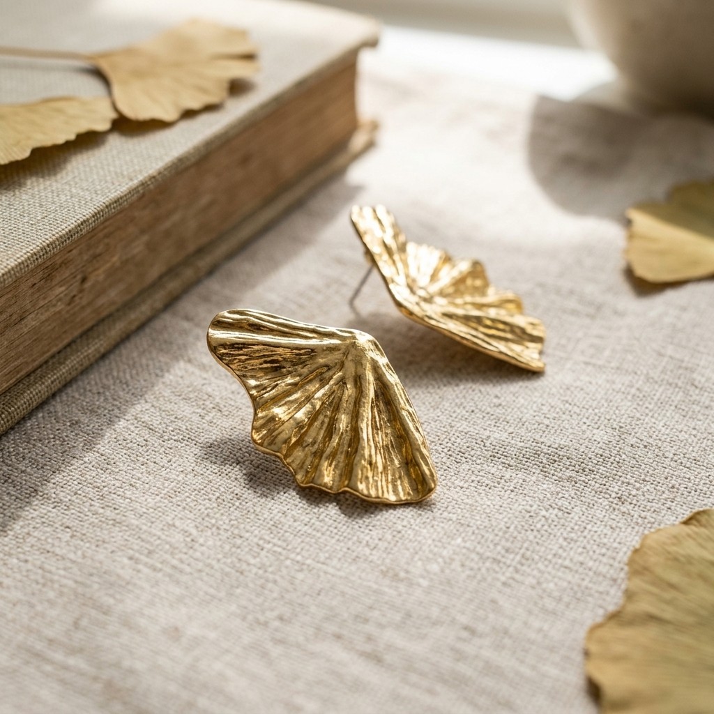 Gold Tone Ginkgo Leaf Stud Earrings Textured Nature Inspired Pierced Jewelry