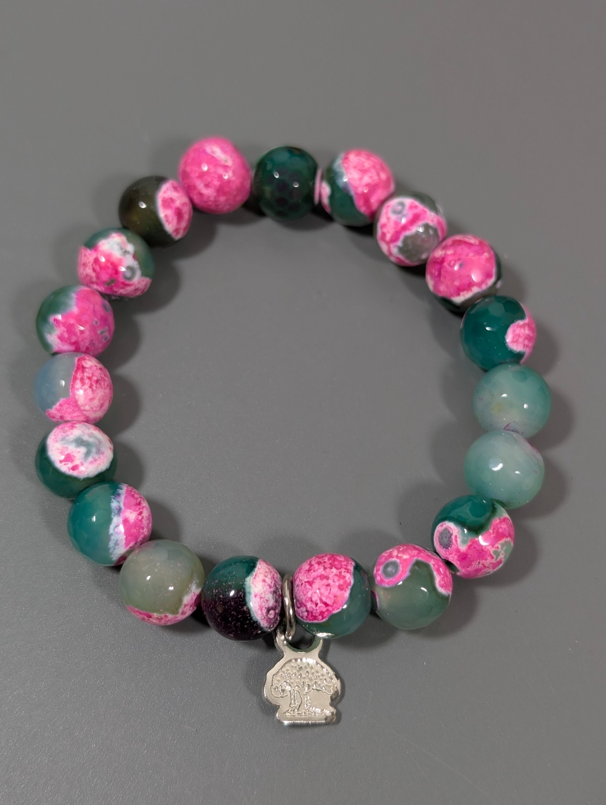 Beachy Boho Green Pink Dyed Agate Stone Polished Bead Bracelet 7 inch
