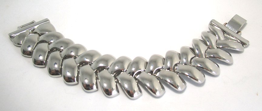 BR Silver Plate Link Bracelet 62.3 grams 7 1/2” x 1 1/8” lot 47f2