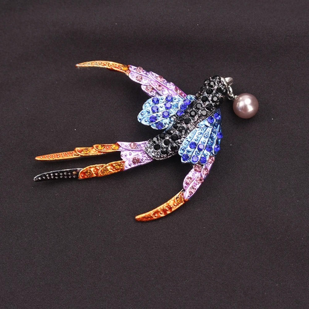 Women Men Unisex Swallow Lover Brooch Fashion Birds Pins Badge Jewelry