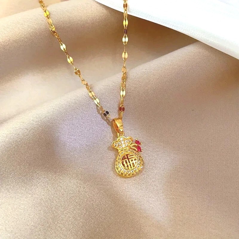 Golden Tone Lucky Money Bag Pink Stones Good Luck Amulet Pendant Necklace
