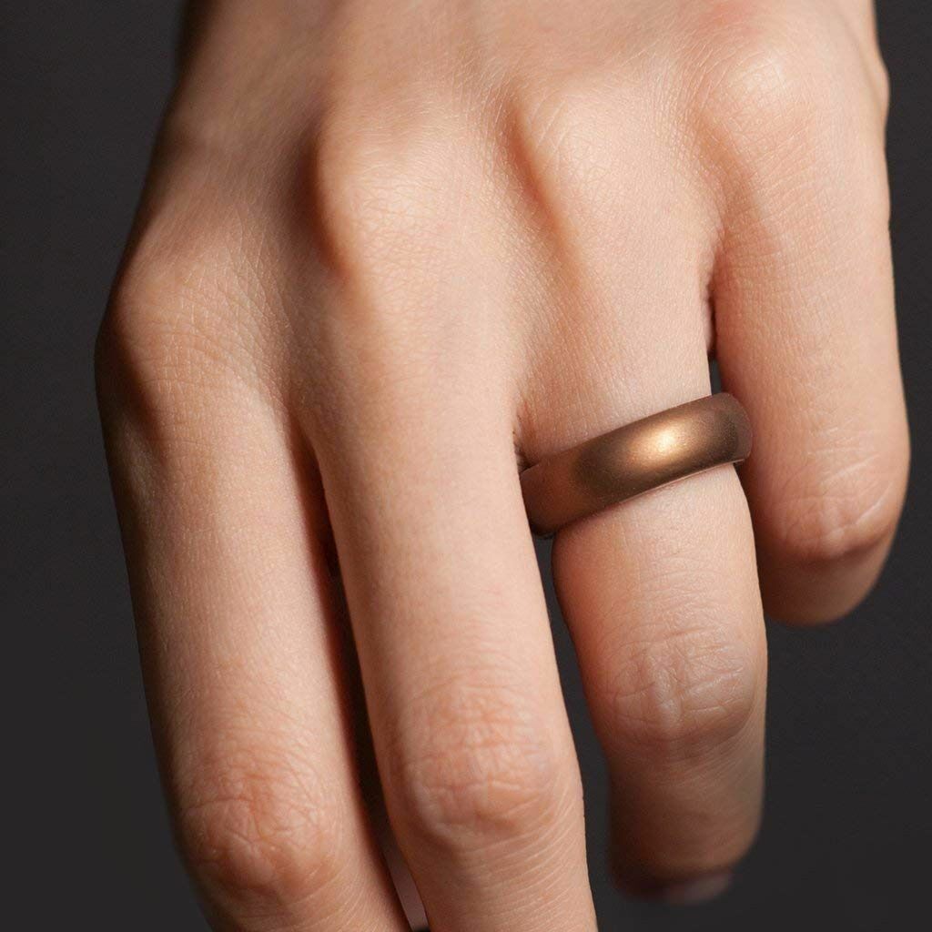 Set of 7 Pack Silicone Wedding Engagement Ring Men Women Rubber Band Gym Sports