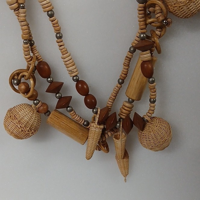 Bohemian Brown Beige Multi-Strand Wood Beaded Necklace Rattan Ball screw-closer