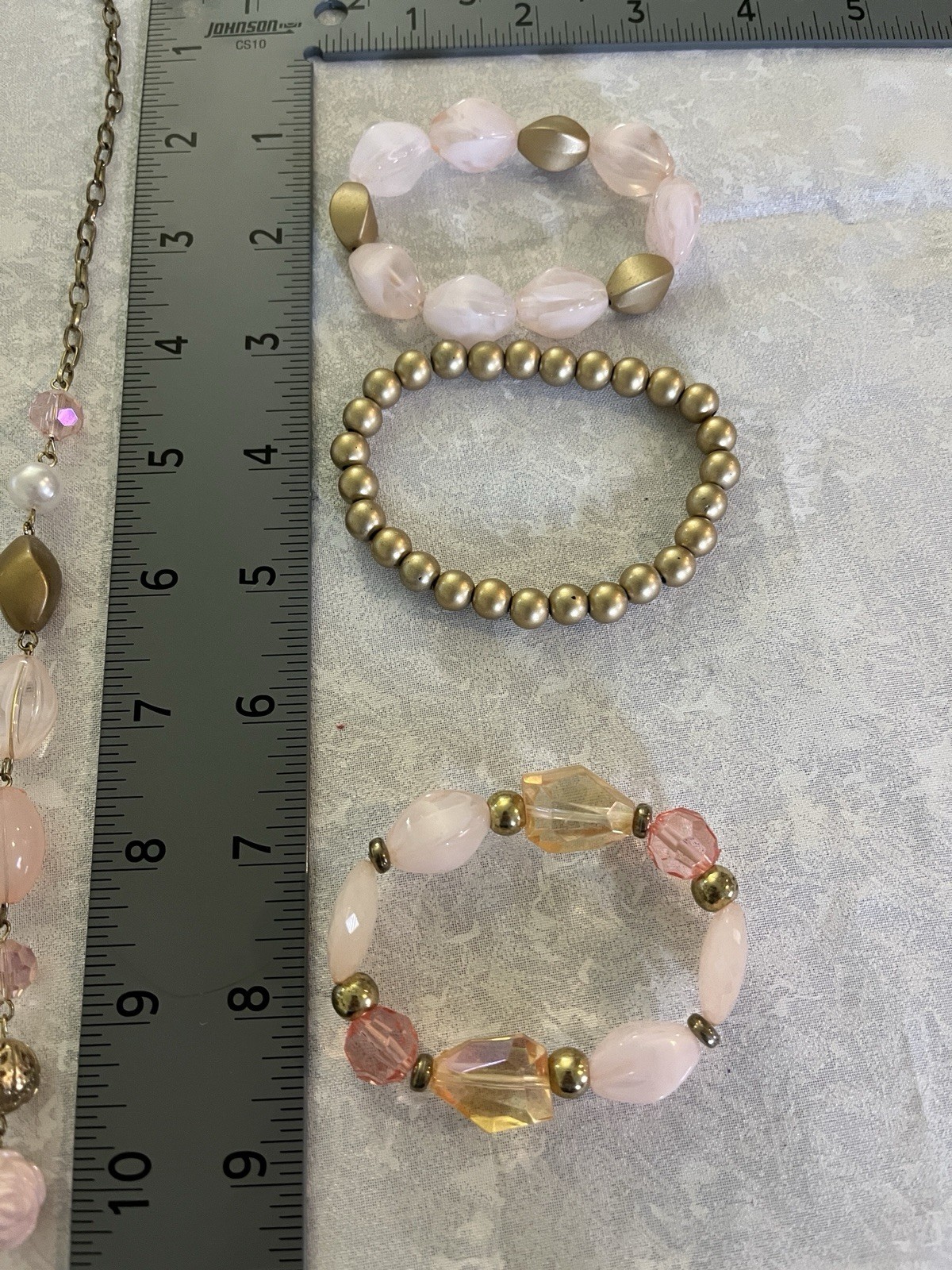 Pink And Gold Necklace And Bracelet Set Great Used Condition