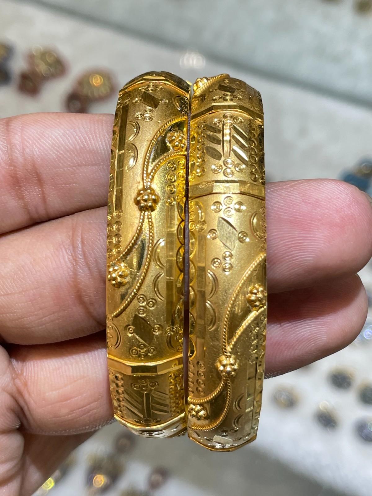 2.6 Gold Plated Heavy Dubai Bangles 2Pcs Set Bracelets Bridal For Woman Handmade