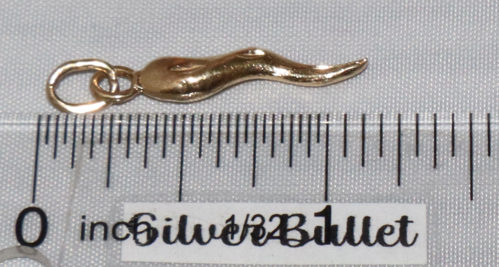 Vintage 14KT Gold Italian Good Luck Cornicello Horn Pendant Charm 1.5 grams