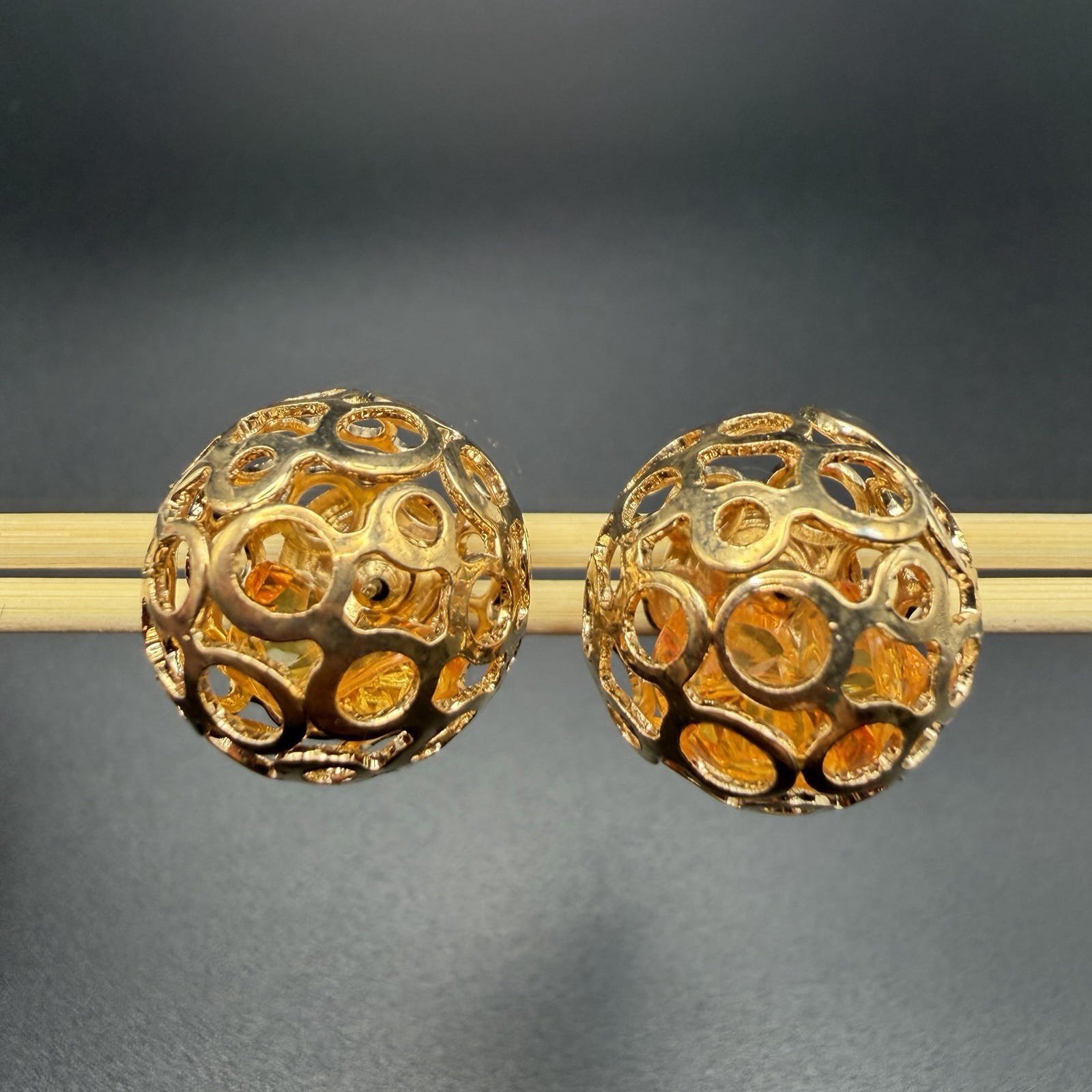 Gold Tone Filigree Ball Ear Studs With Amber Yellow Backing Crystal Earrings New