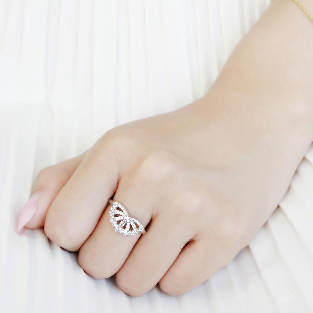 DA354 – High polished (no plating) Stainless Steel Ring with AAA Grade CZ in Cle