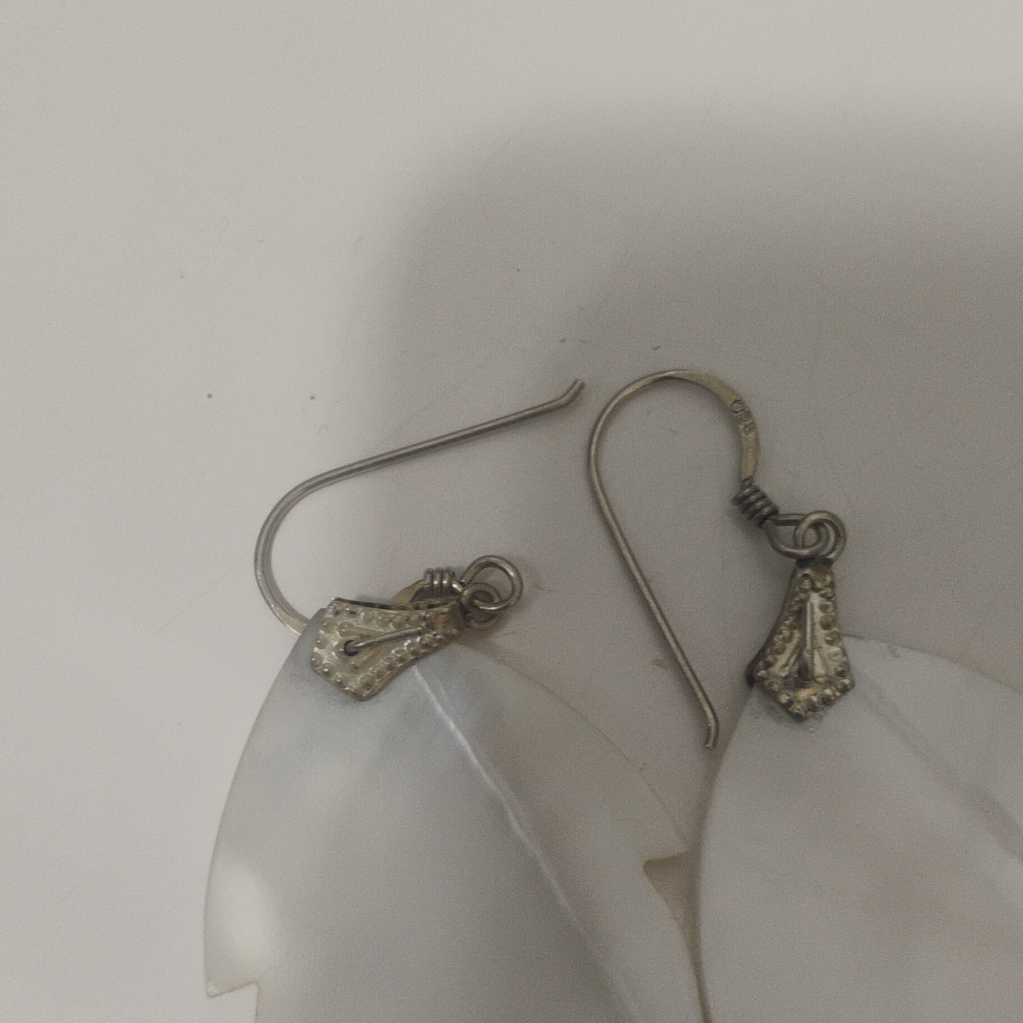 Mother of Pearl/Abalone Leaf Dangle/Drop Earrings Hook Closure White 925 Silver