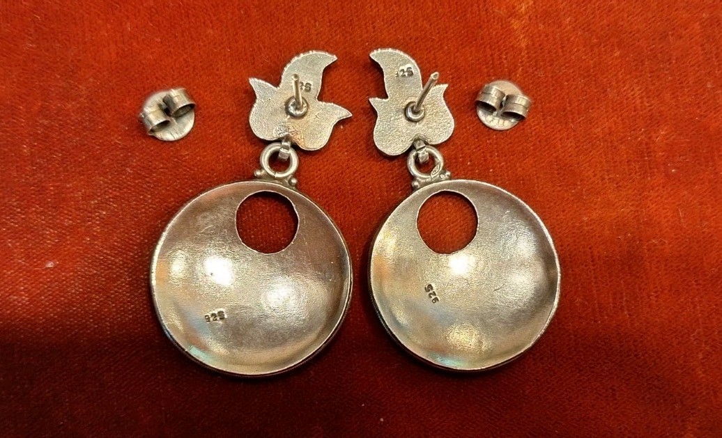 Quality Made Silver Lotus Flower Style Handcrafted Post Earrings – Good Looking