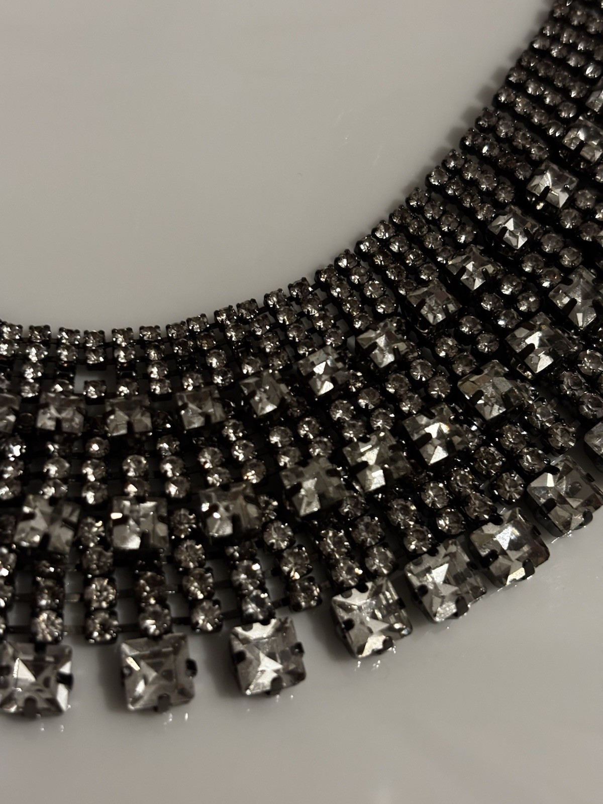 Black/Silver Tone Rhinestone Crystal Statement Bib Necklace Cable Chain Lobster