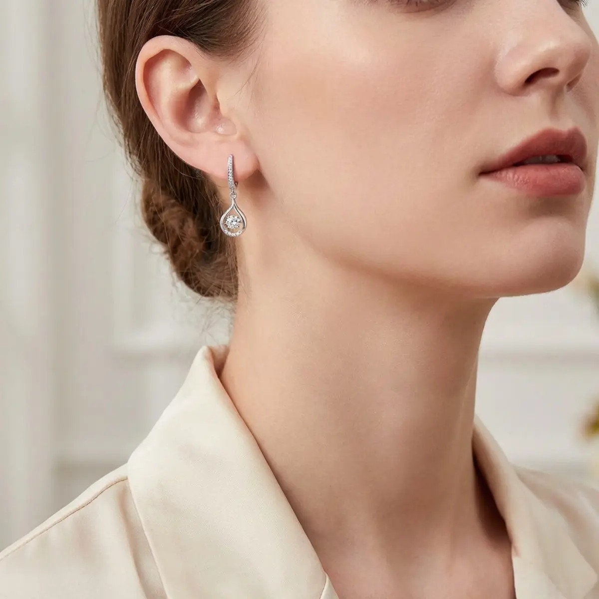 18K Gold-Plated Moissanite Drop Earrings – Elegant Gift for Any Occasion
