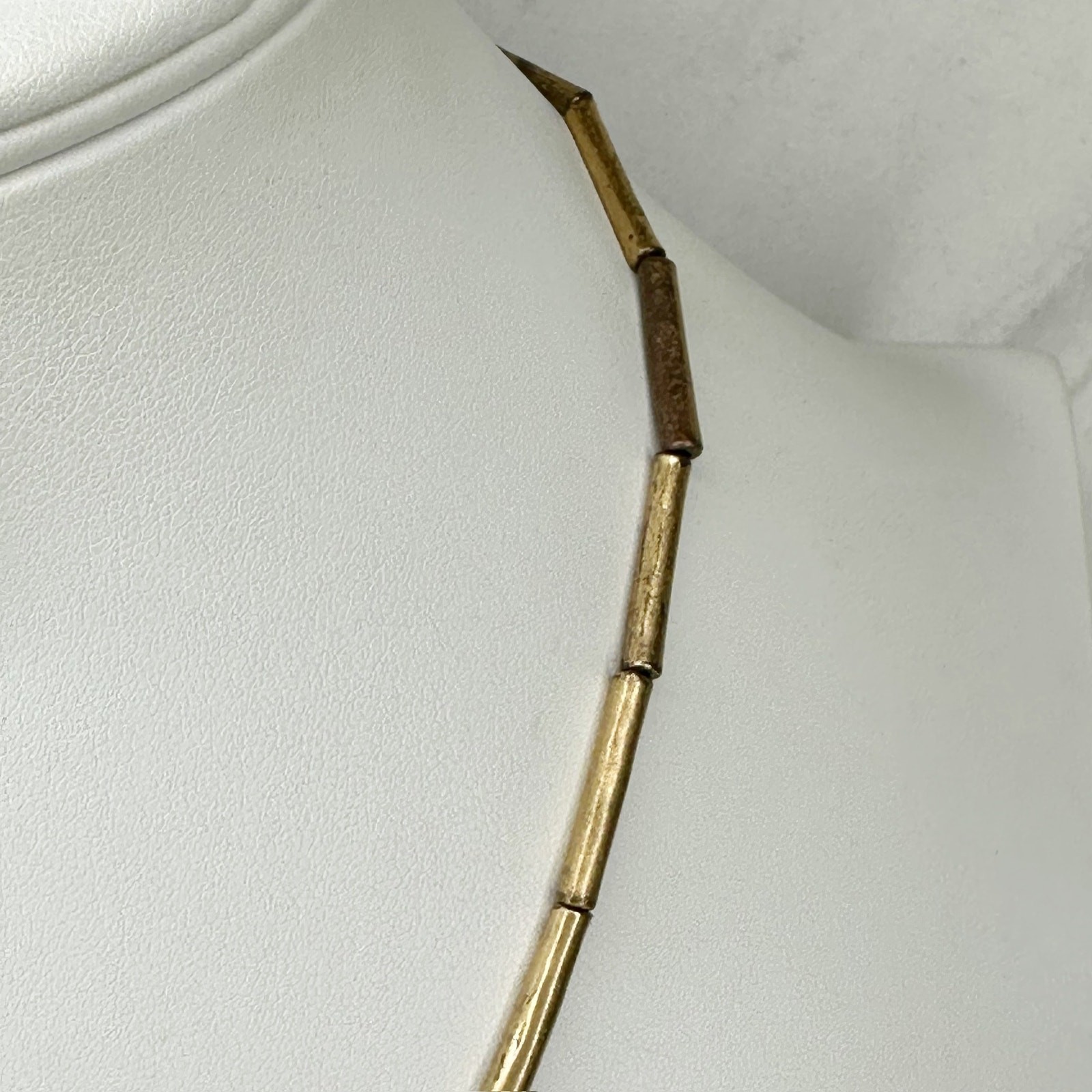 Chico’s Multicolor Resin Organic Shape Bib Necklace Gold Tone Bar Link